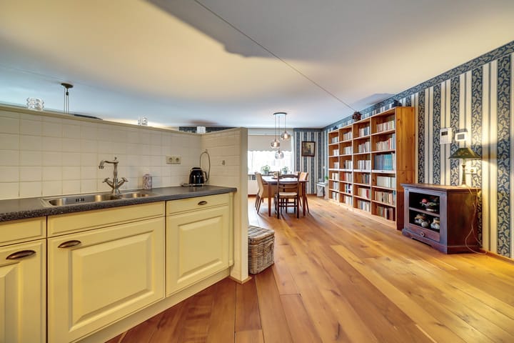 Photo 20 of Meidoornhof 18