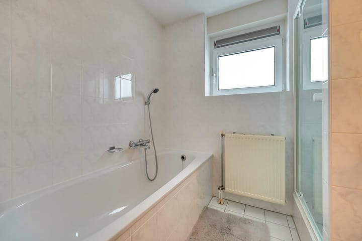 Photo 34 of Meidoornhof 18