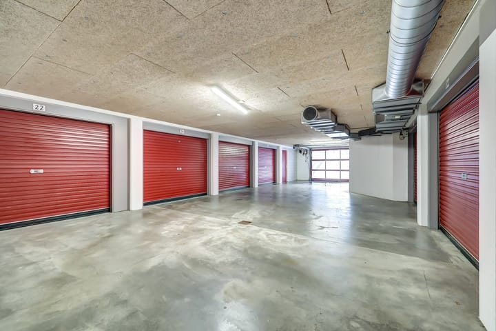 Photo 43 of Meidoornhof 18