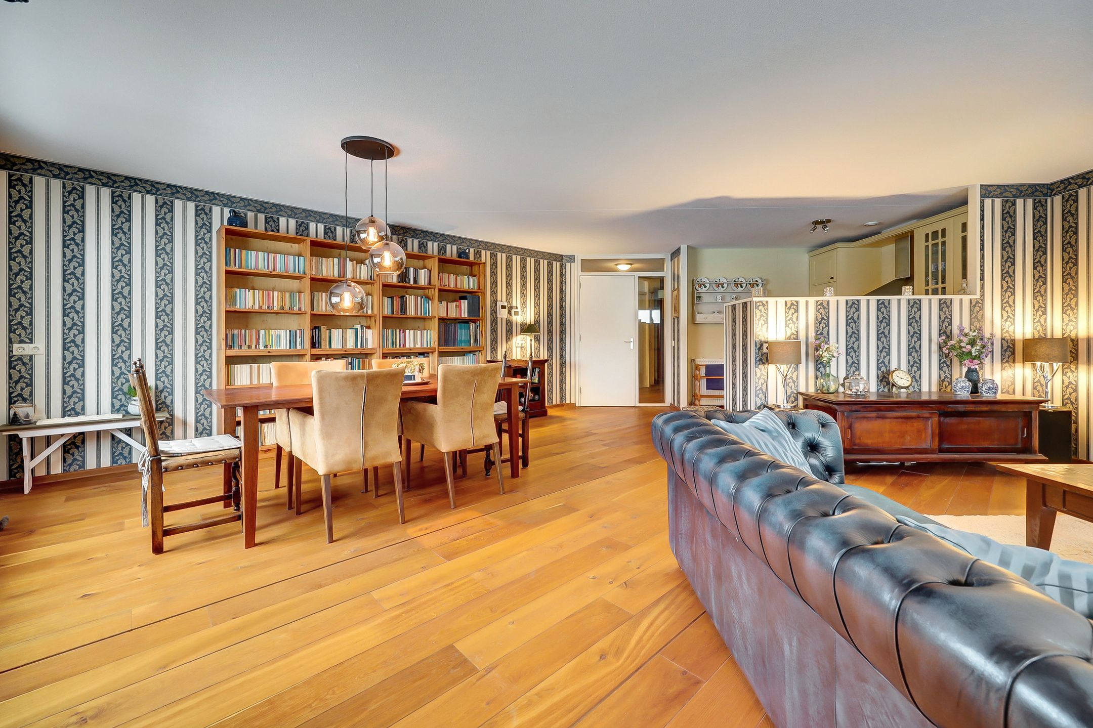 Foto 12 van Meidoornhof 18