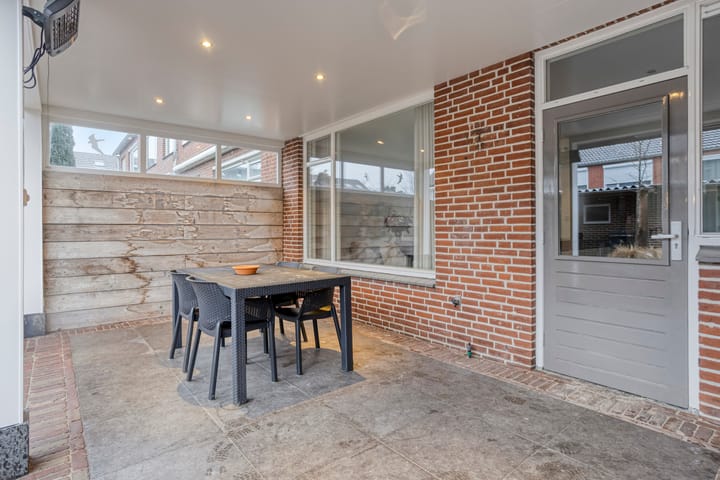 Foto 33 van Steurstraat 17