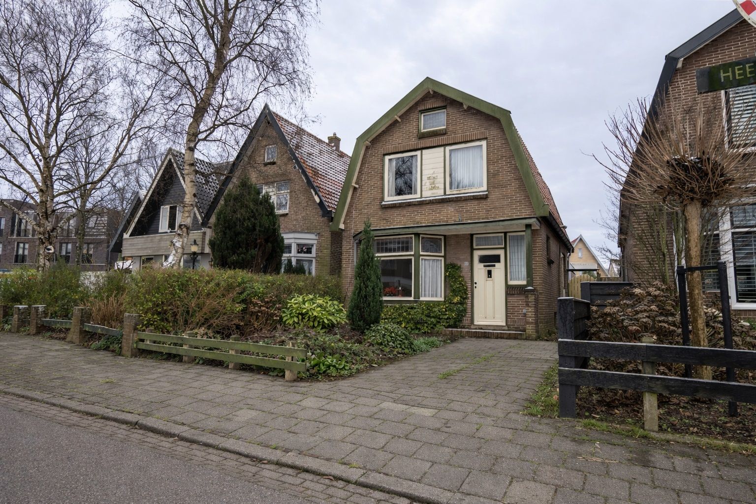 Buying a house in The Netherlands., Heerenweg 54