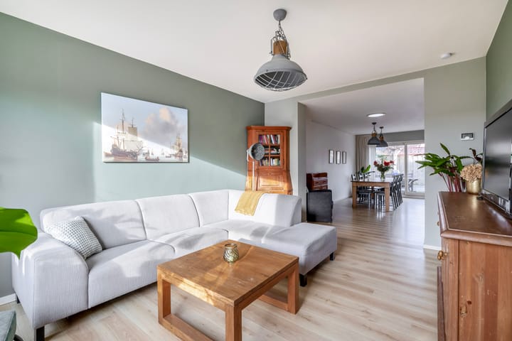 Foto 2 van D C Meeslaan 8