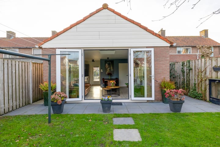 Foto 38 van D C Meeslaan 8