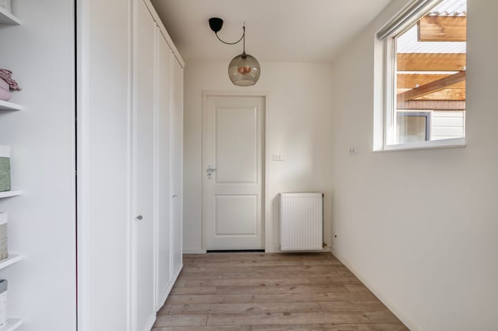 Foto 41 van D C Meeslaan 8