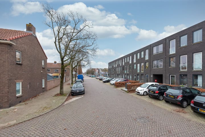 Foto 25 van Berlagestraat 46