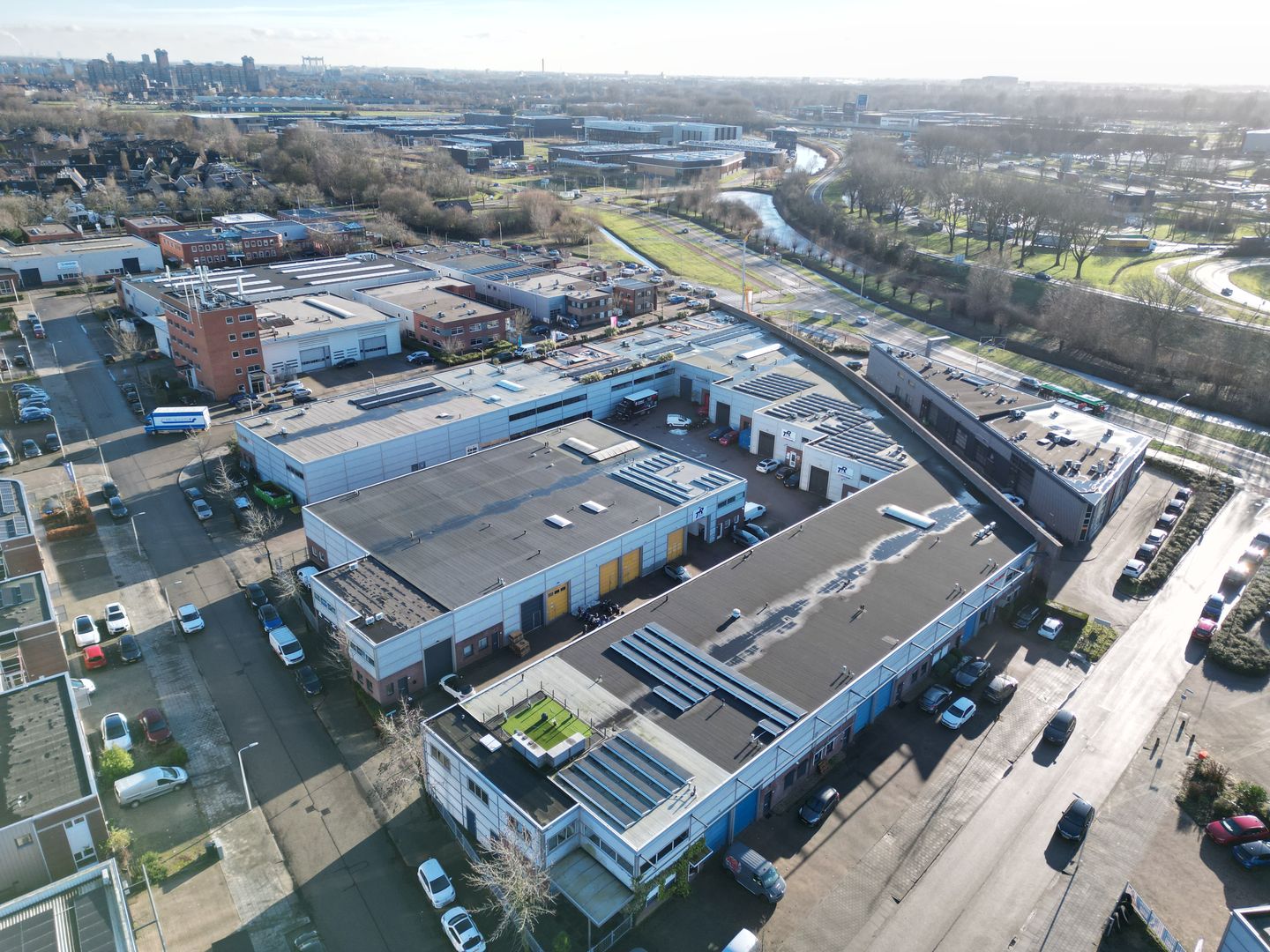 Bekijk foto 2 van De Plaats 25