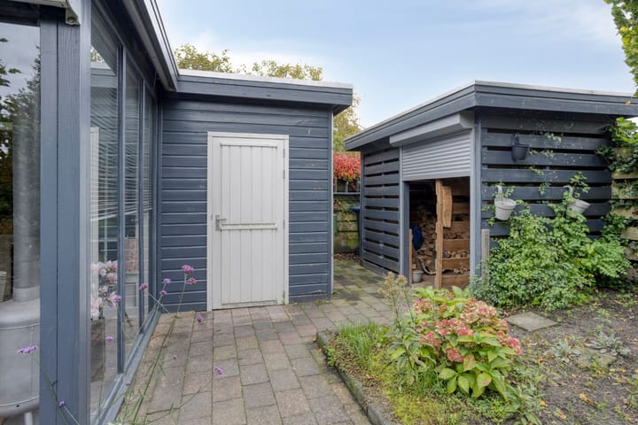 Photo 30 of Ikesingel 11