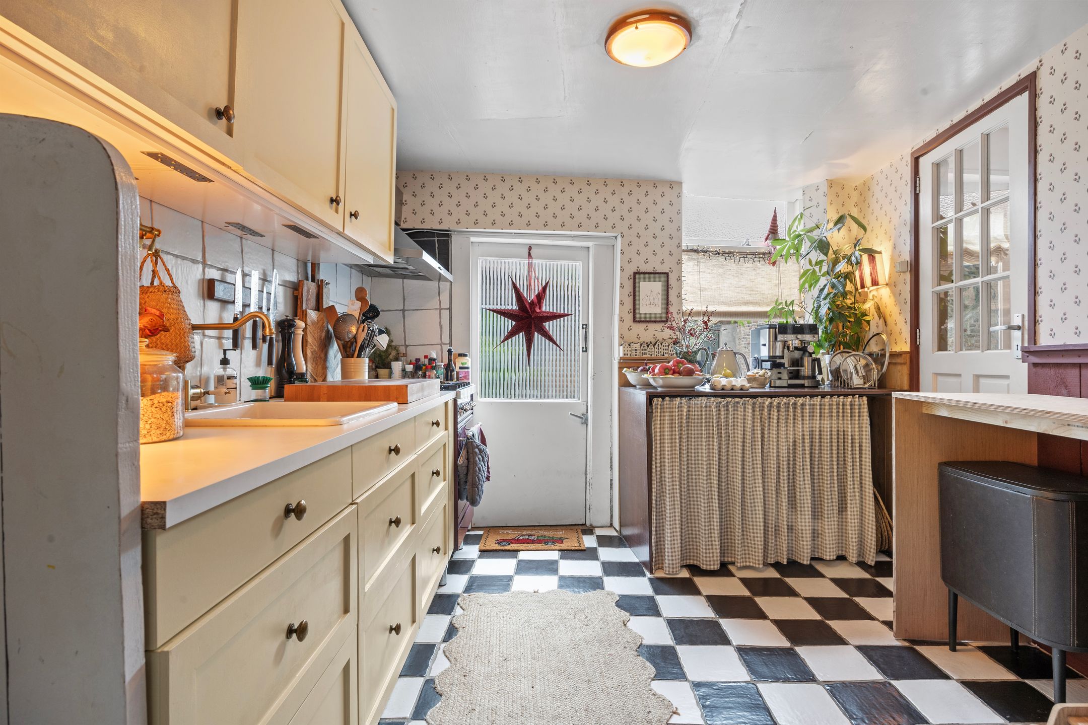 Photo 12 of Wijksestraat 42