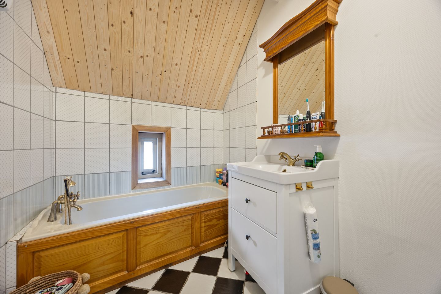 Photo 19 of Wijksestraat 42