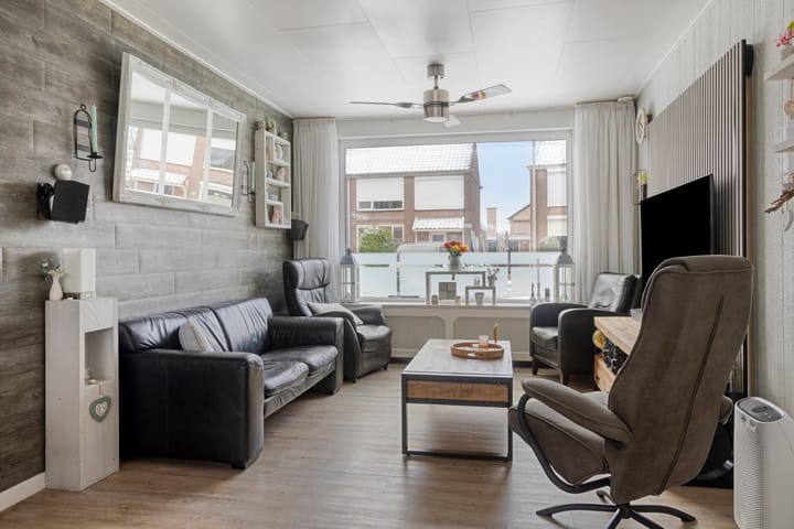 Foto 8 van Scholtinkstraat 206