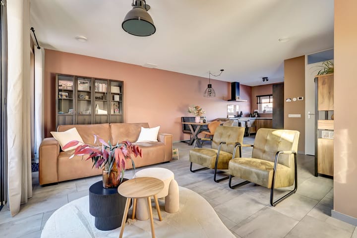 Photo 8 of Banierstraat 17