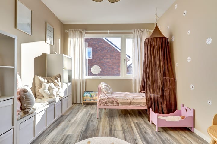 Photo 18 of Banierstraat 17