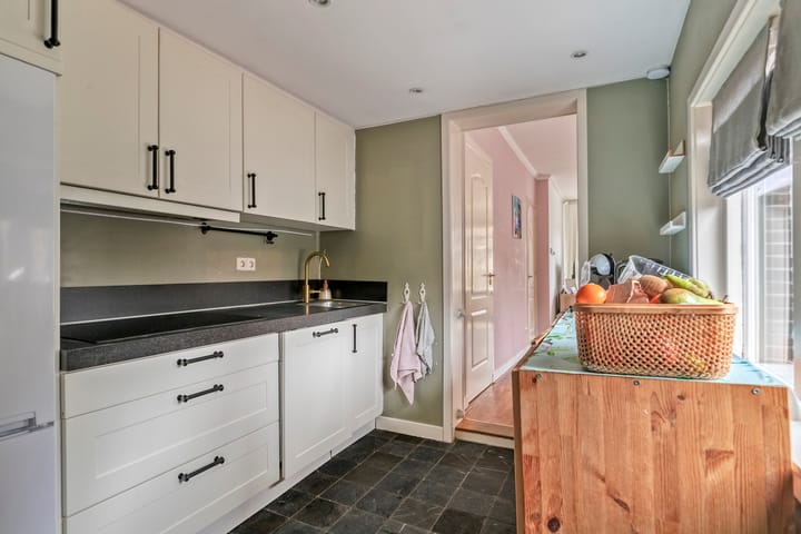 Photo 3 of Oosterstraat 48