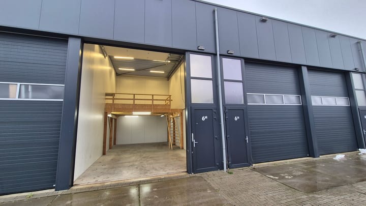 Eeser Hout 6-M, Steenwijk