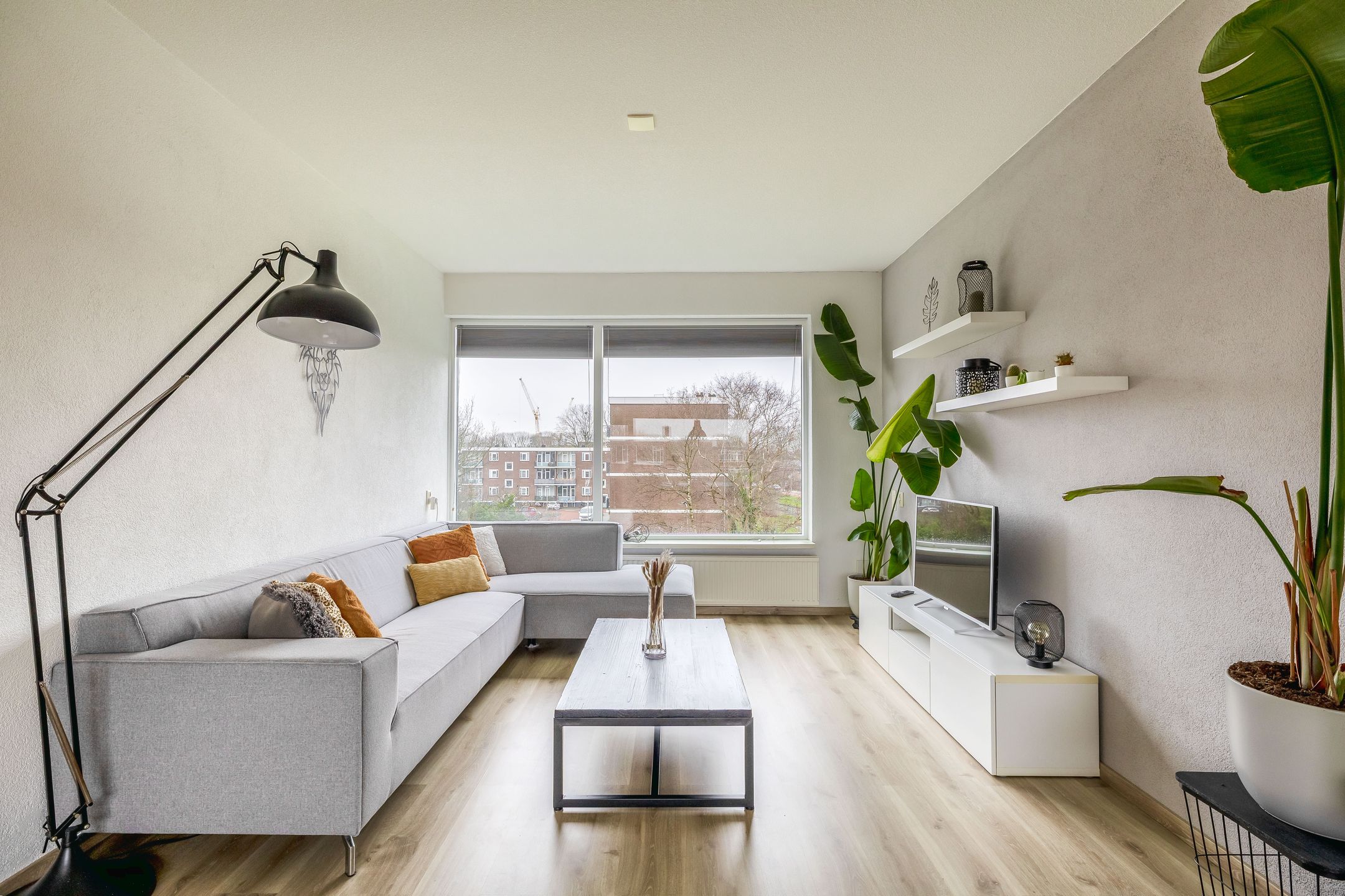 Photo 15 of Aagje Dekenstraat 24-B