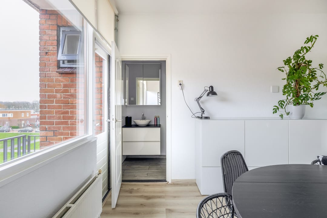 Photo 31 of Aagje Dekenstraat 24-B