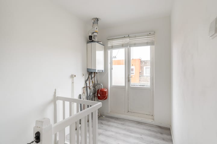 Foto 16 van Van Marumstraat 15-B