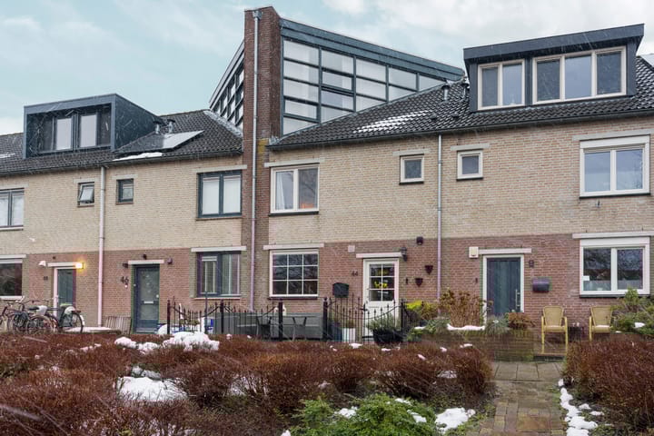 Foto 9 van Count Basiestraat 44