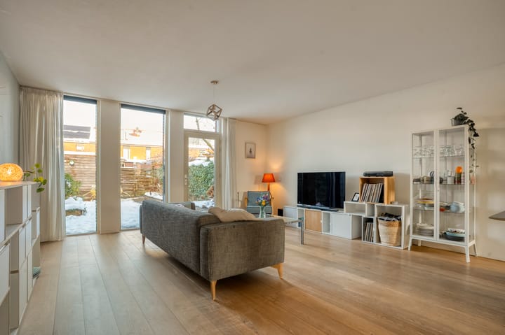 Foto 8 van Bronstraat 55