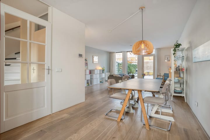 Foto 13 van Bronstraat 55