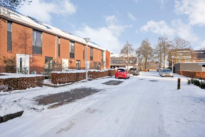 Foto 38 van Bronstraat 55