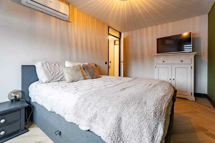 Foto 18 van Waterweegbree 26