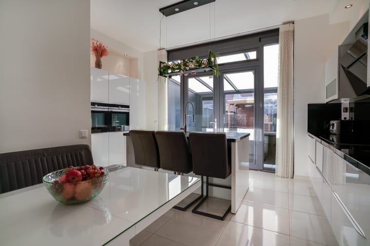 Foto 2 van IJssellaan 42-A