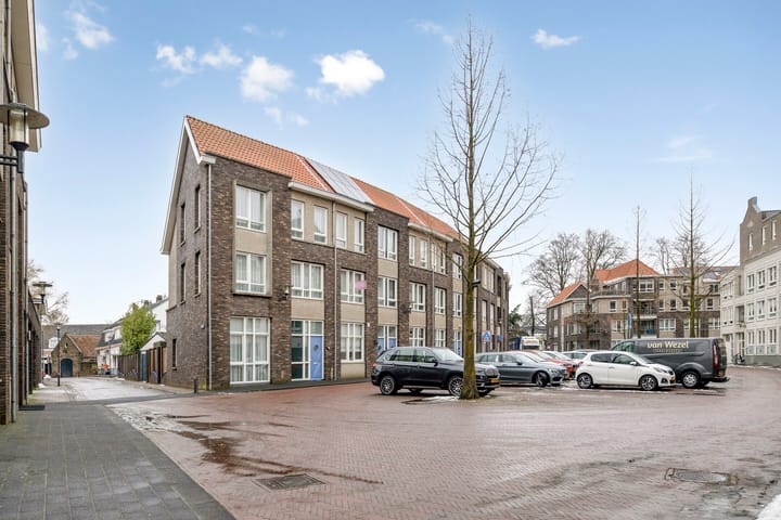 Foto 46 van Sluisplein 50