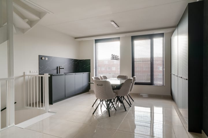 Foto 26 van IJssellaan 42-A