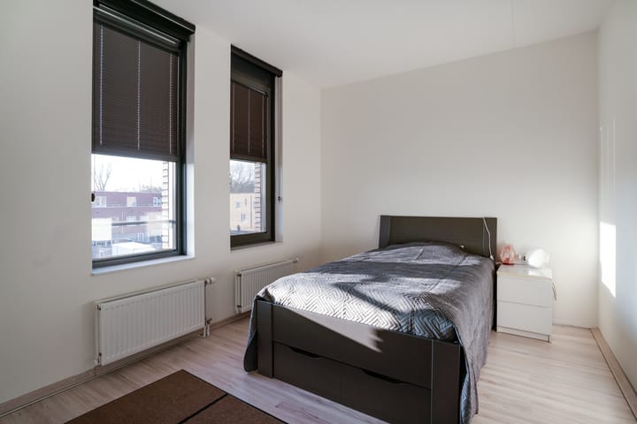 Foto 35 van IJssellaan 42-A