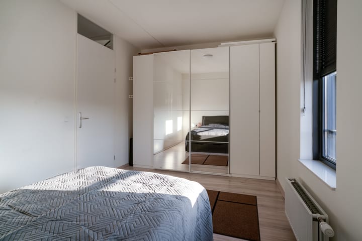 Foto 36 van IJssellaan 42-A