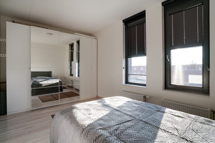 Foto 37 van IJssellaan 42-A