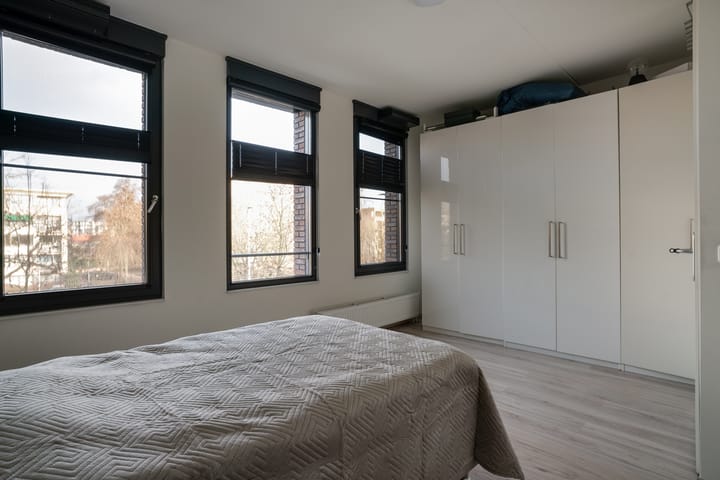 Foto 40 van IJssellaan 42-A