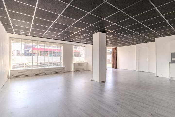 Photo 9 of Peperstraat 2