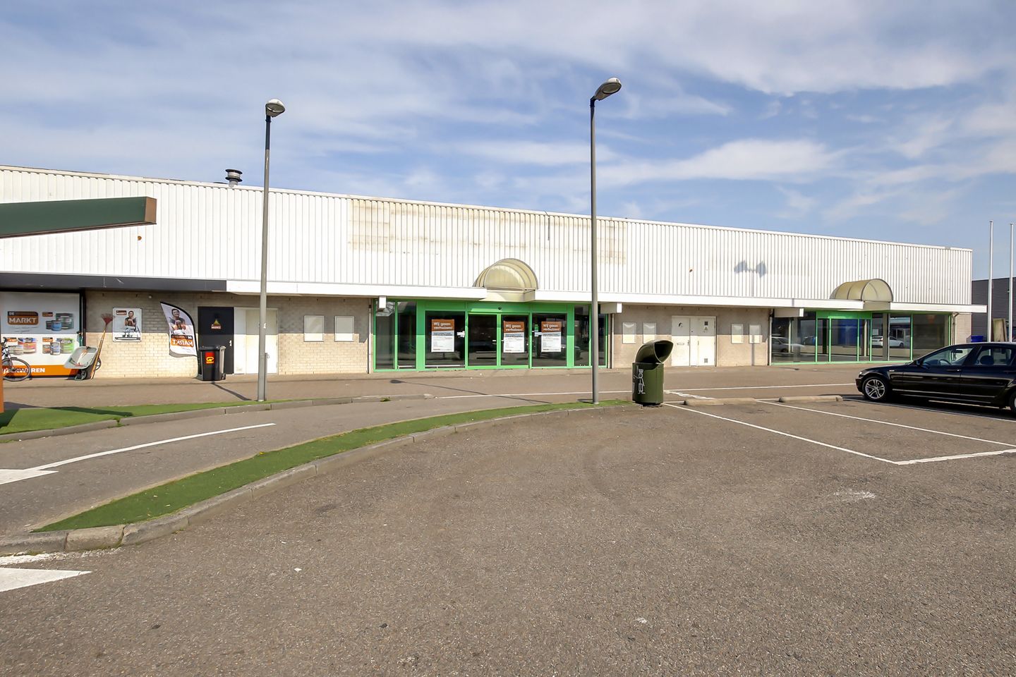 View photo 3 of Parallelweg 120-C