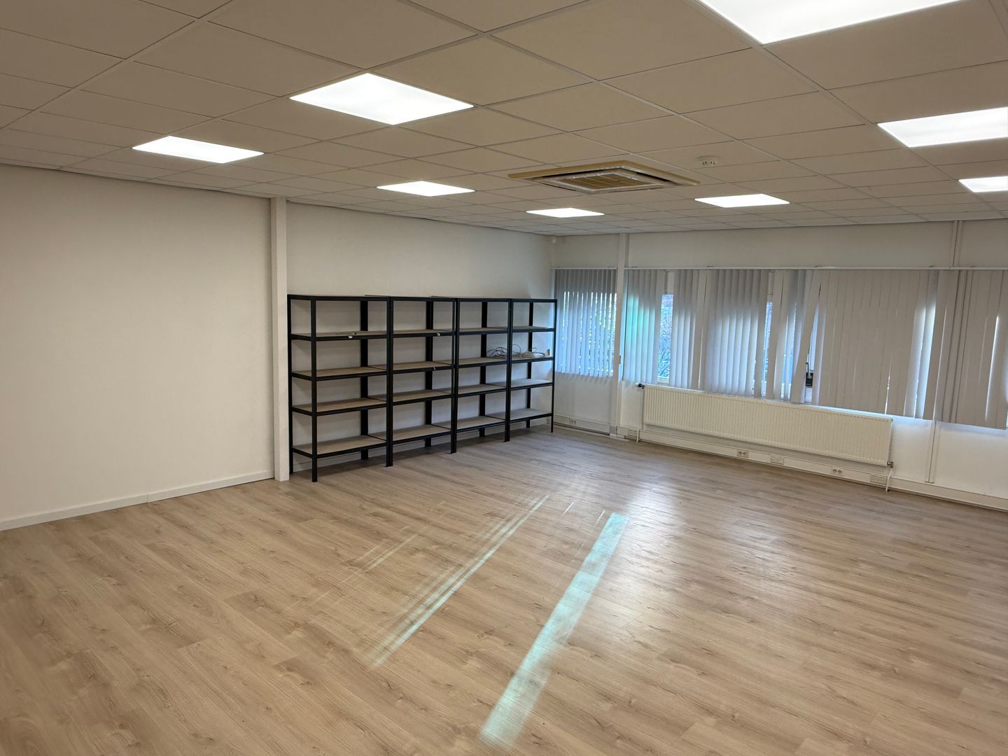 Bekijk foto 4 van Schermerweg 43