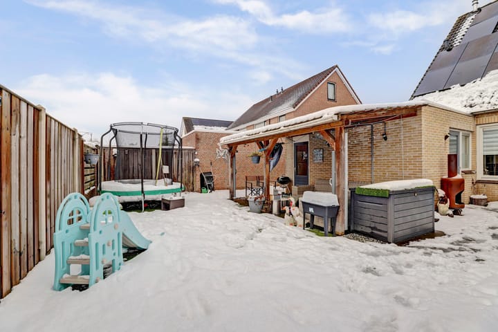 Foto 32 van Zonnedauw 8