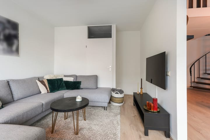 Photo 3 of Emmahof 9-C