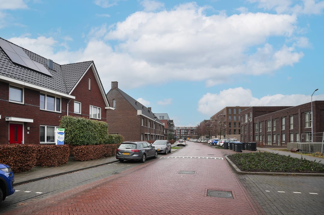 Photo 37 of Fiep Westendorplaan 84