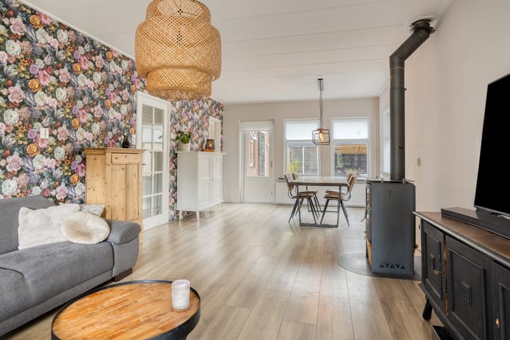 Foto 8 van Burgemeester Falkenaweg 73