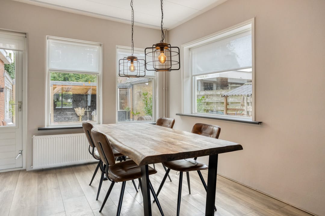 Photo 11 of Burgemeester Falkenaweg 73