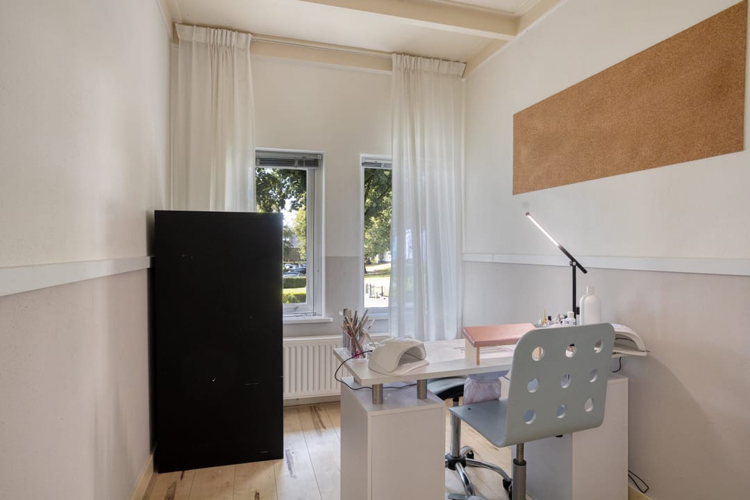 Photo 23 of Burgemeester Falkenaweg 73