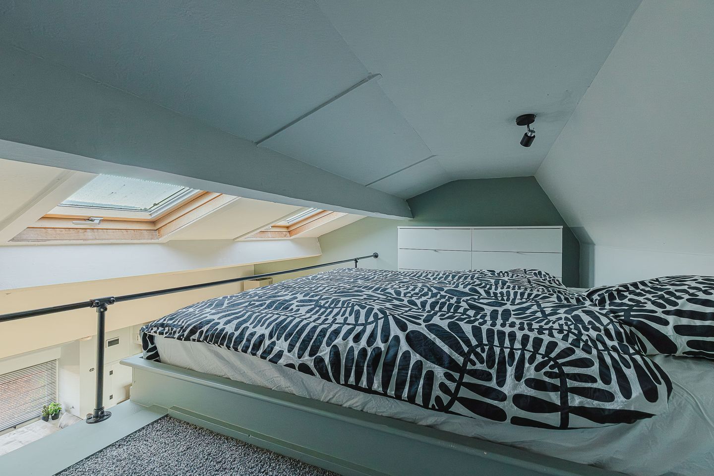 Foto 4 van Caspar Damstraat 33