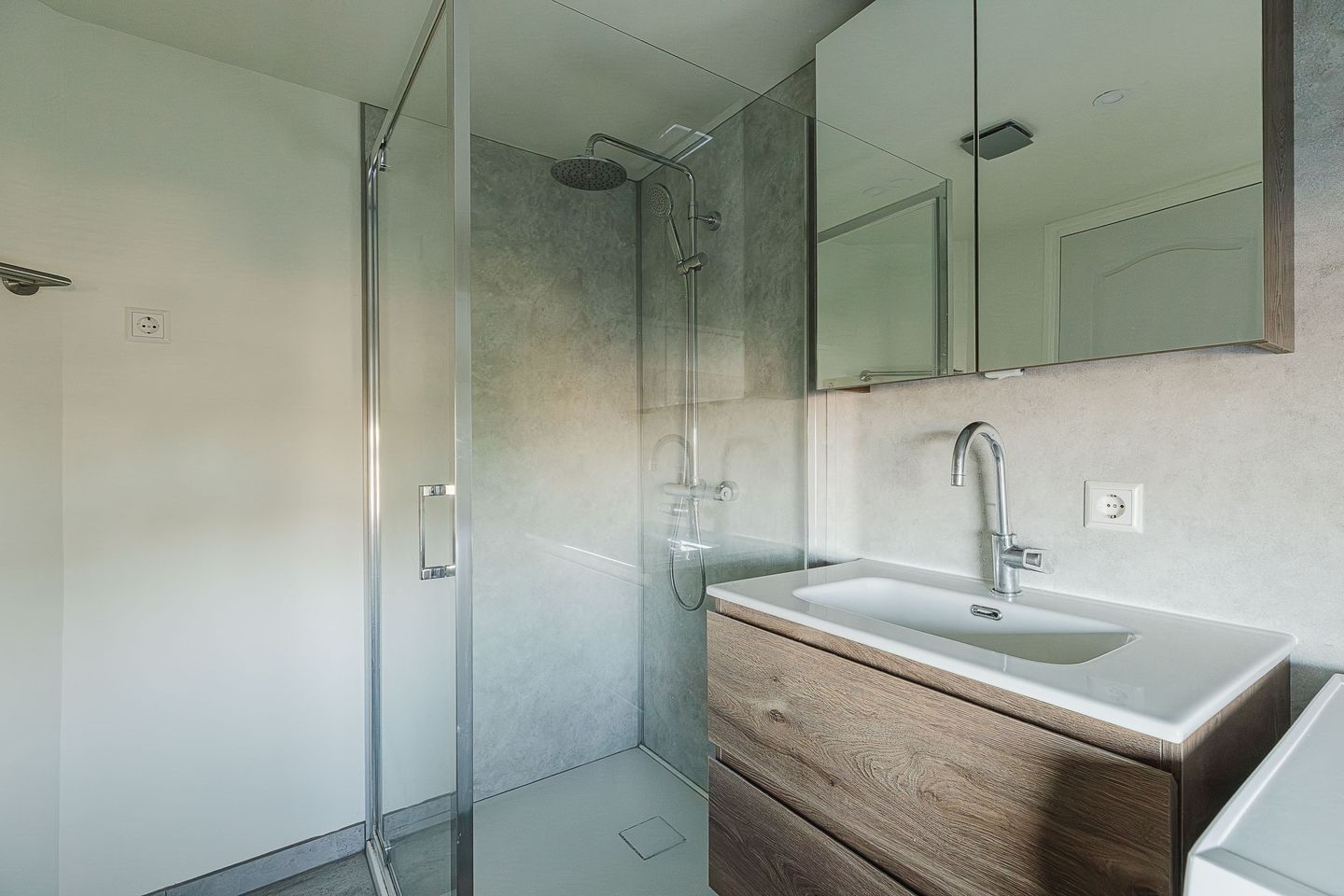 Foto 5 van Caspar Damstraat 33