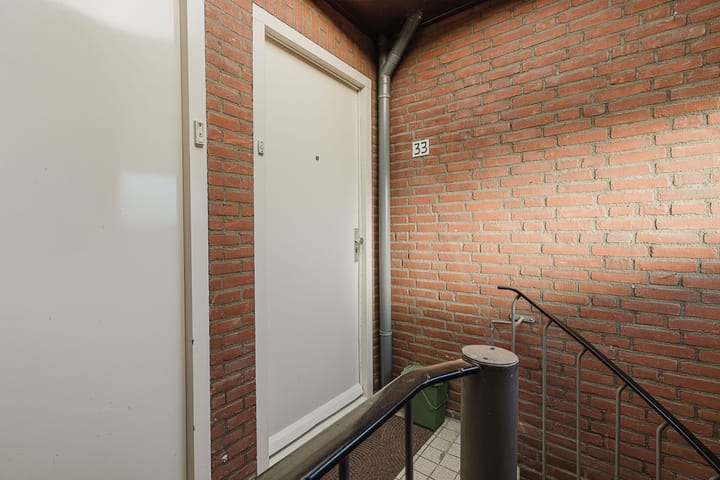 Foto 8 van Caspar Damstraat 33