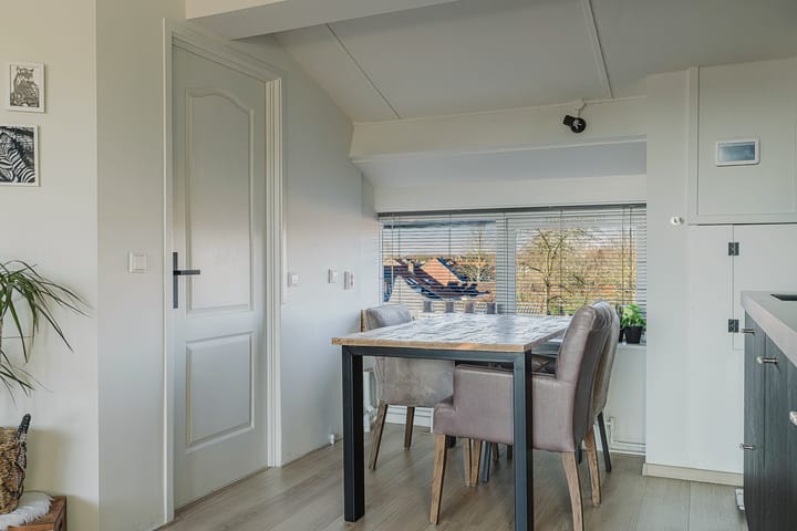 Foto 17 van Caspar Damstraat 33