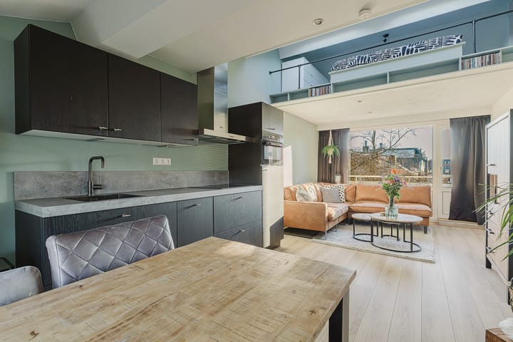 Foto 19 van Caspar Damstraat 33