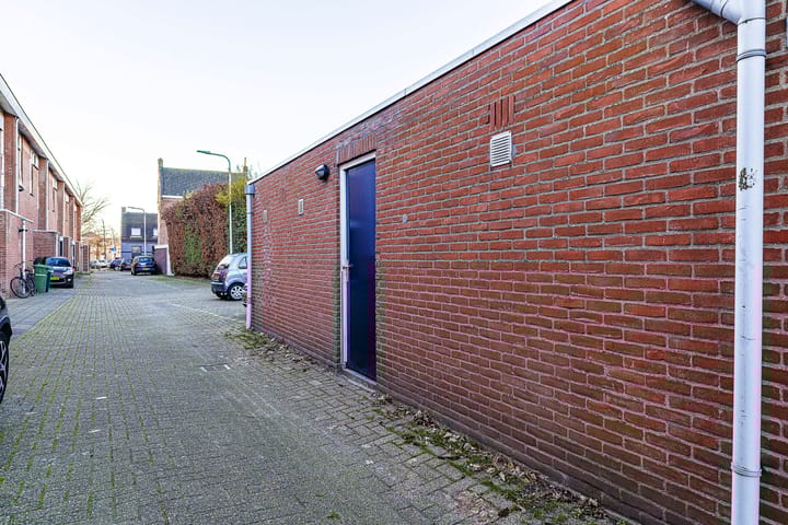 Foto 31 van Caspar Damstraat 33