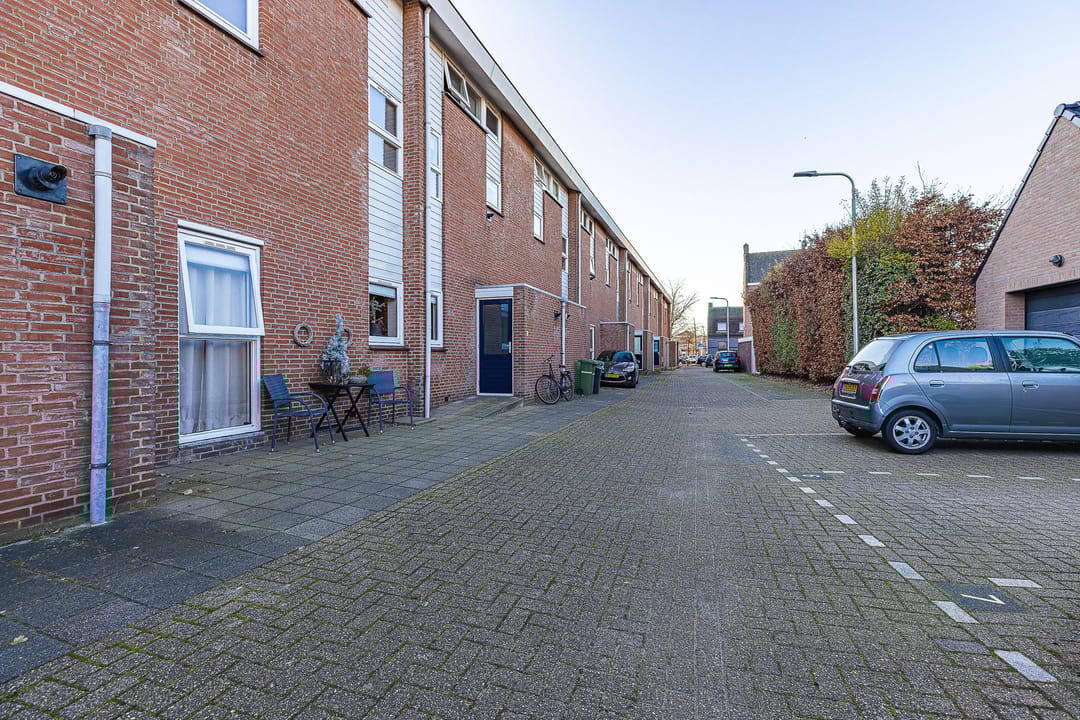 Foto 32 van Caspar Damstraat 33